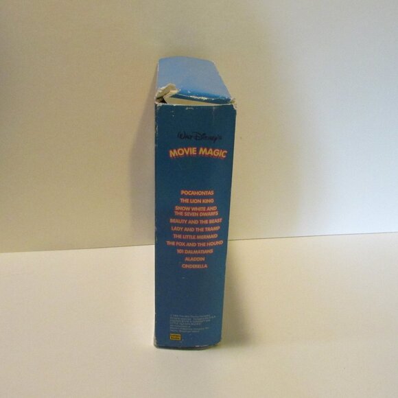 vintage Walt Disney Movie Magic box set 10 Golden Bookss with Rajah figure - Picture 15 of 16